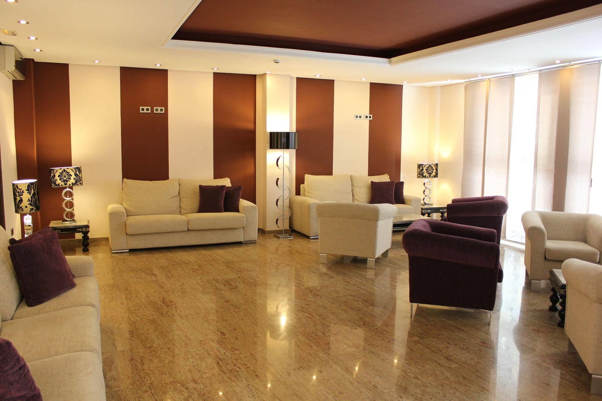 Hotel Venecia Sevilla Bagian luar foto